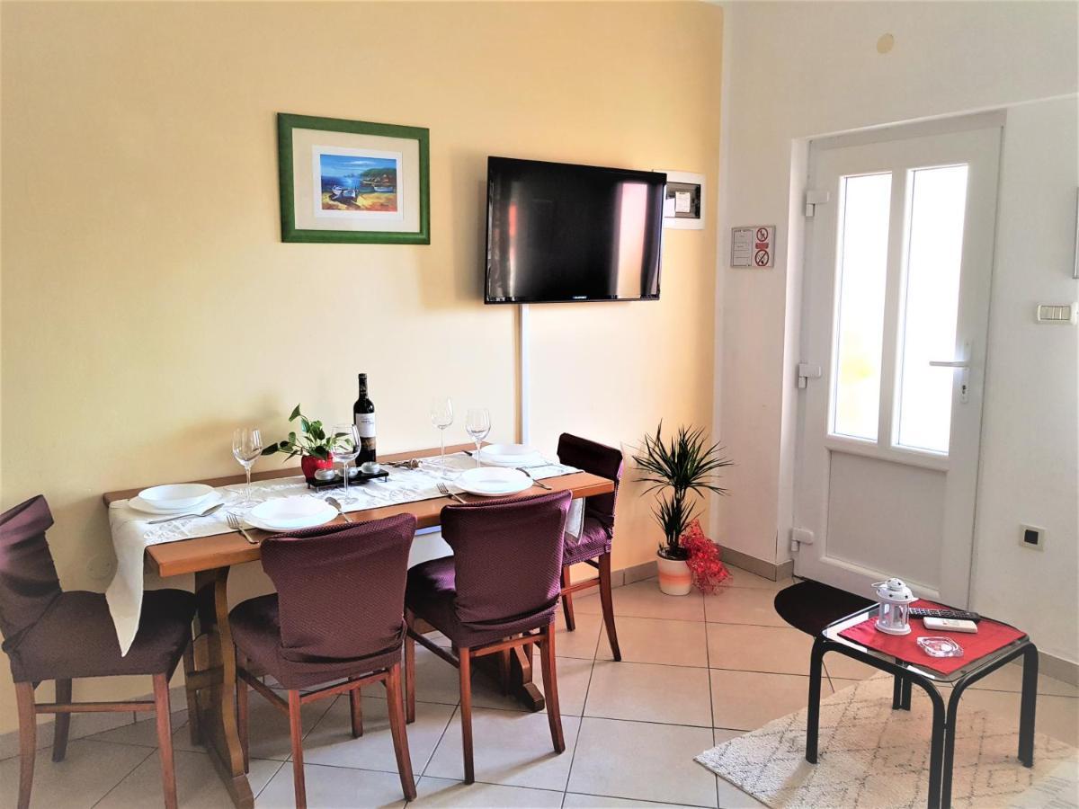 Apartments Davor Умаг Екстериор снимка