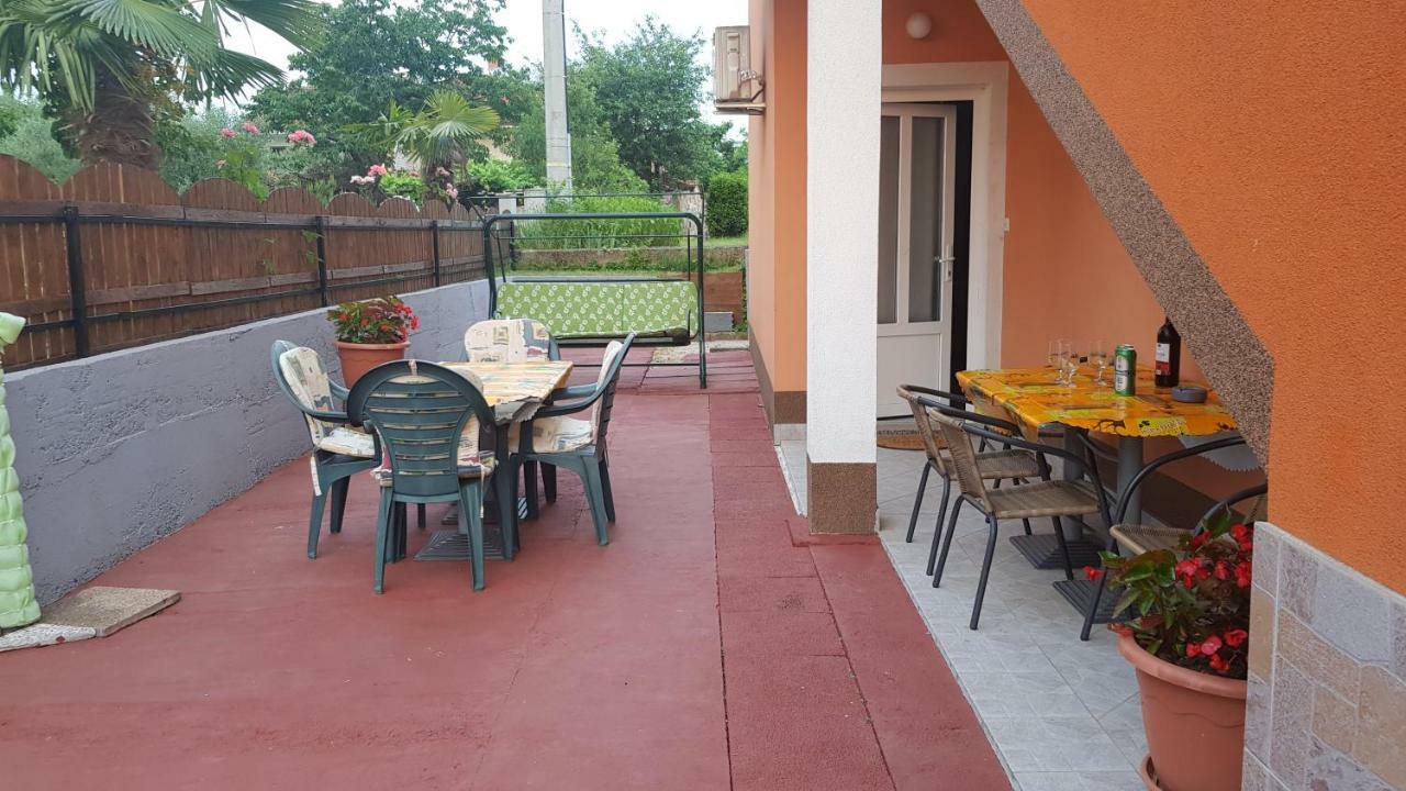 Apartments Davor Умаг Екстериор снимка