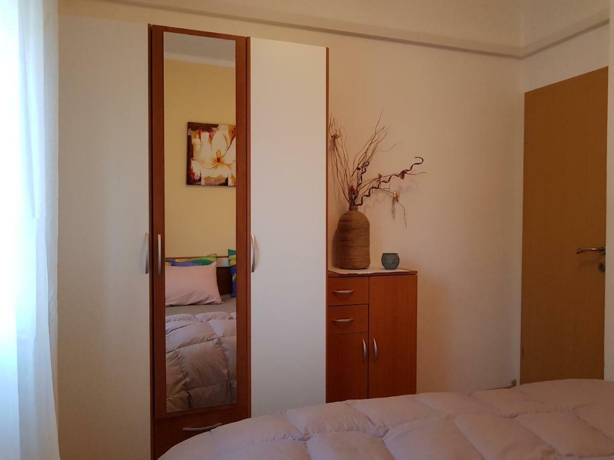 Apartments Davor Умаг Екстериор снимка